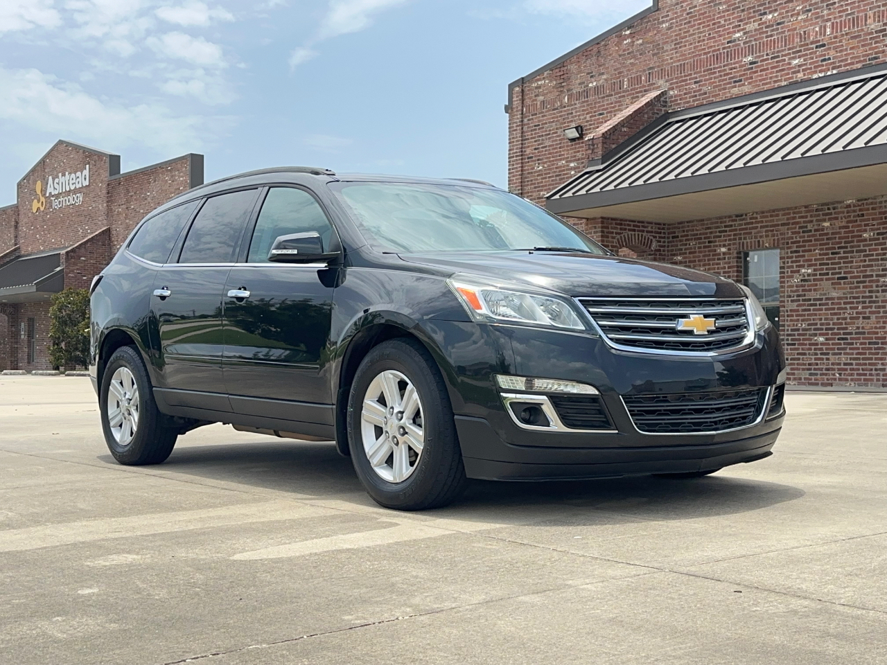 Chevrolet Traverse 2LT FWD 2013