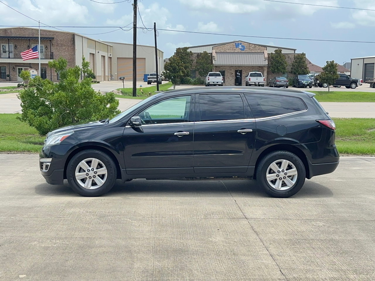 Chevrolet Traverse 2LT FWD 2013