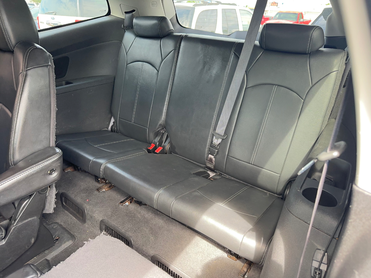 Chevrolet Traverse 2LT FWD 2013