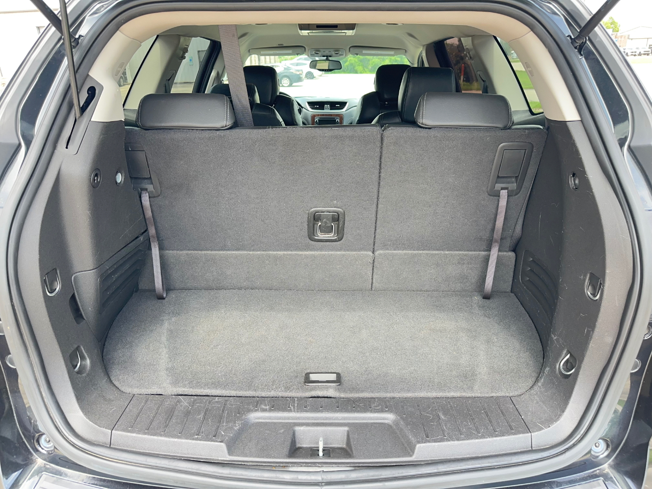 Chevrolet Traverse 2LT FWD 2013