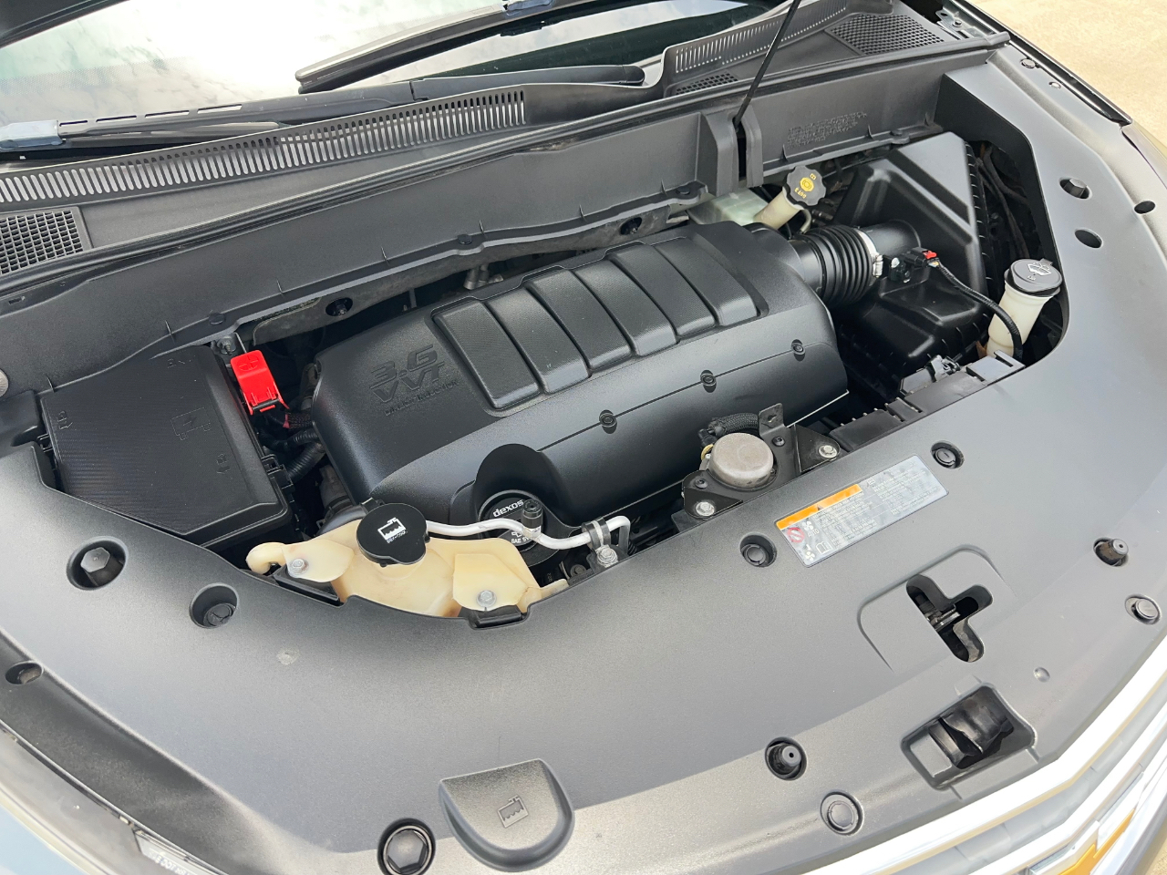 Chevrolet Traverse 2LT FWD 2013
