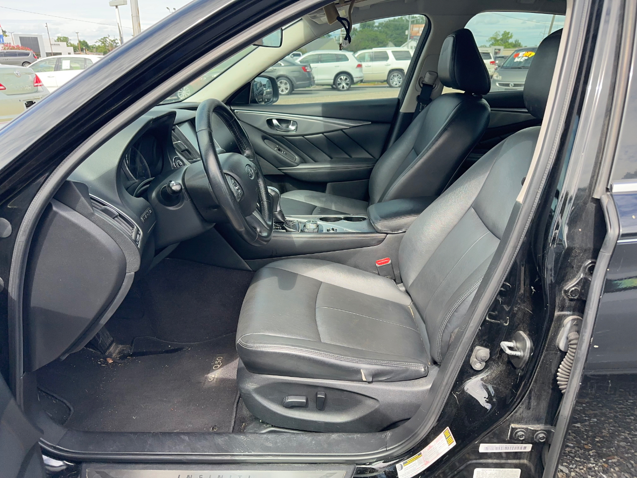 Infiniti Q50 2.0t 2016
