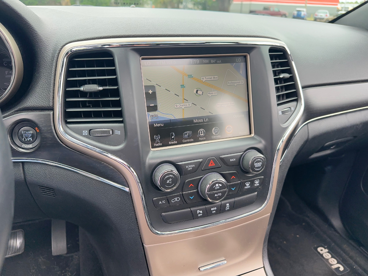 Jeep Grand Cherokee Limited 2WD 2014