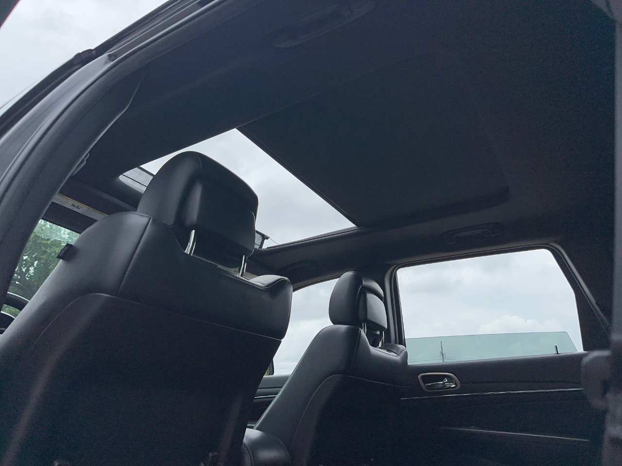 Jeep Grand Cherokee Limited 2WD 2014