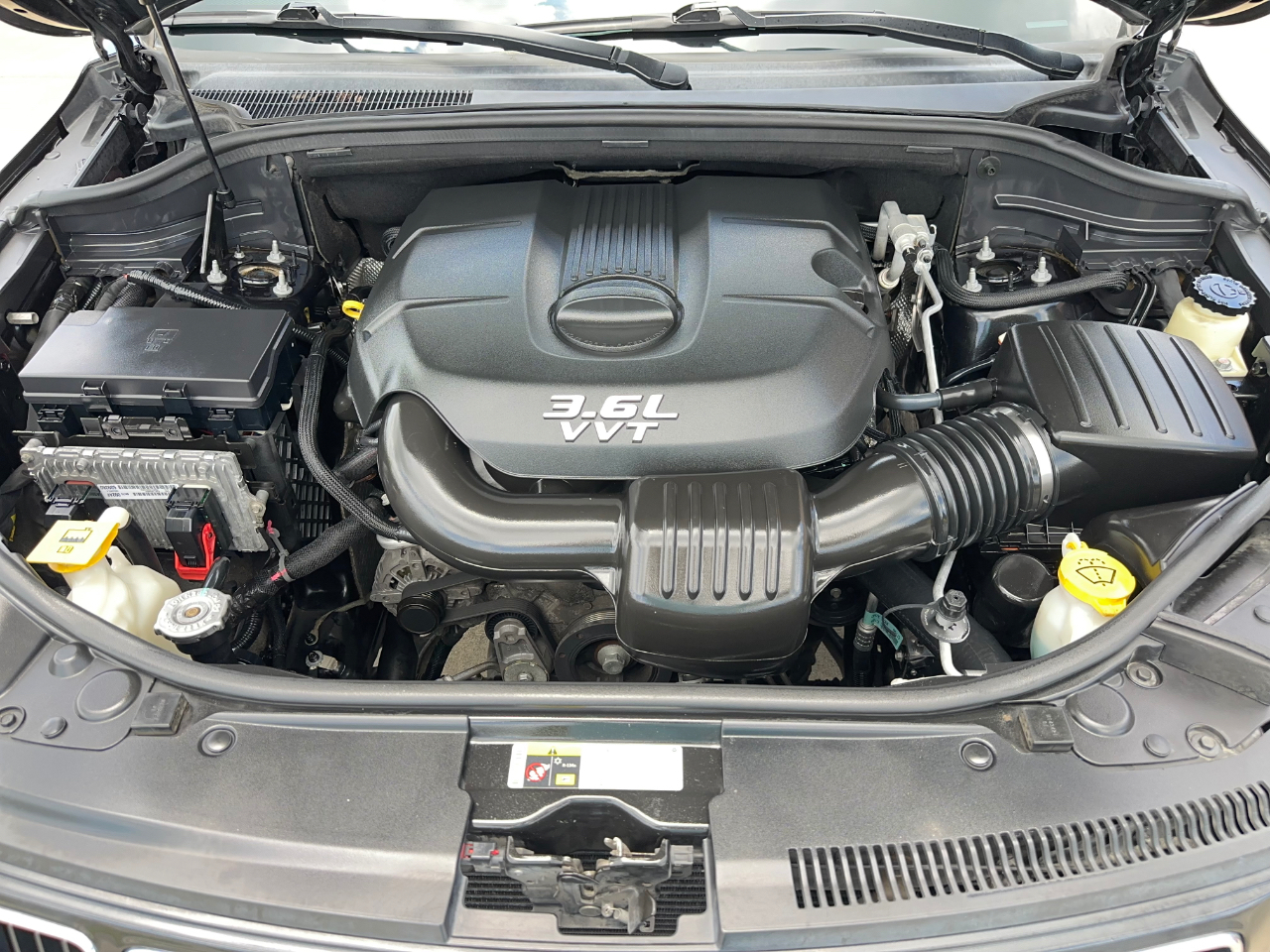 Jeep Grand Cherokee Limited 2WD 2014