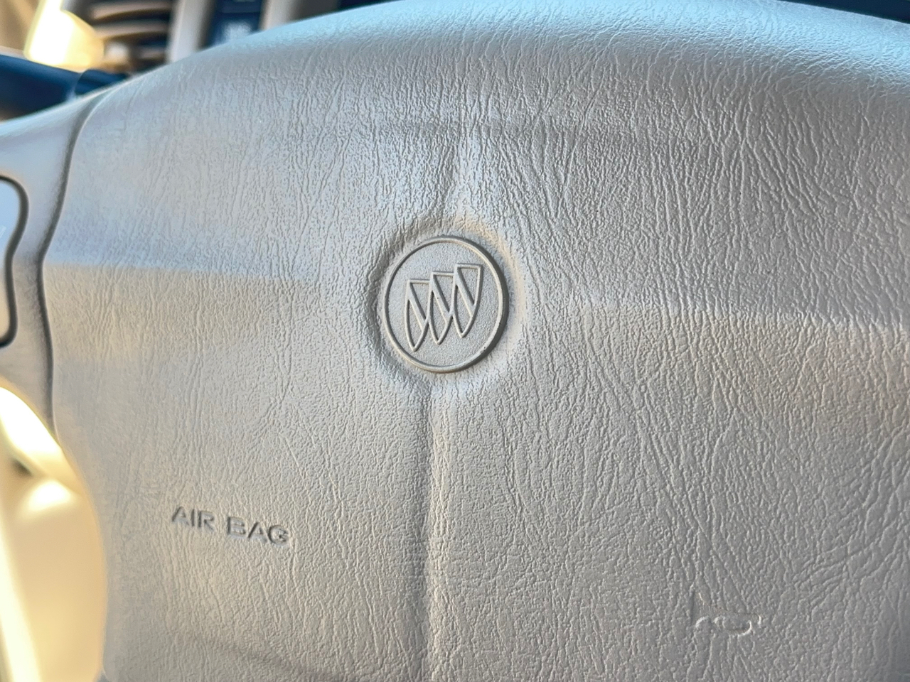 Buick LeSabre Custom 2002
