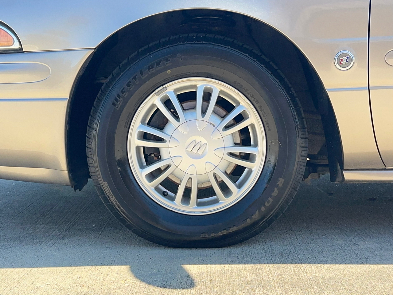 Buick LeSabre Custom 2002