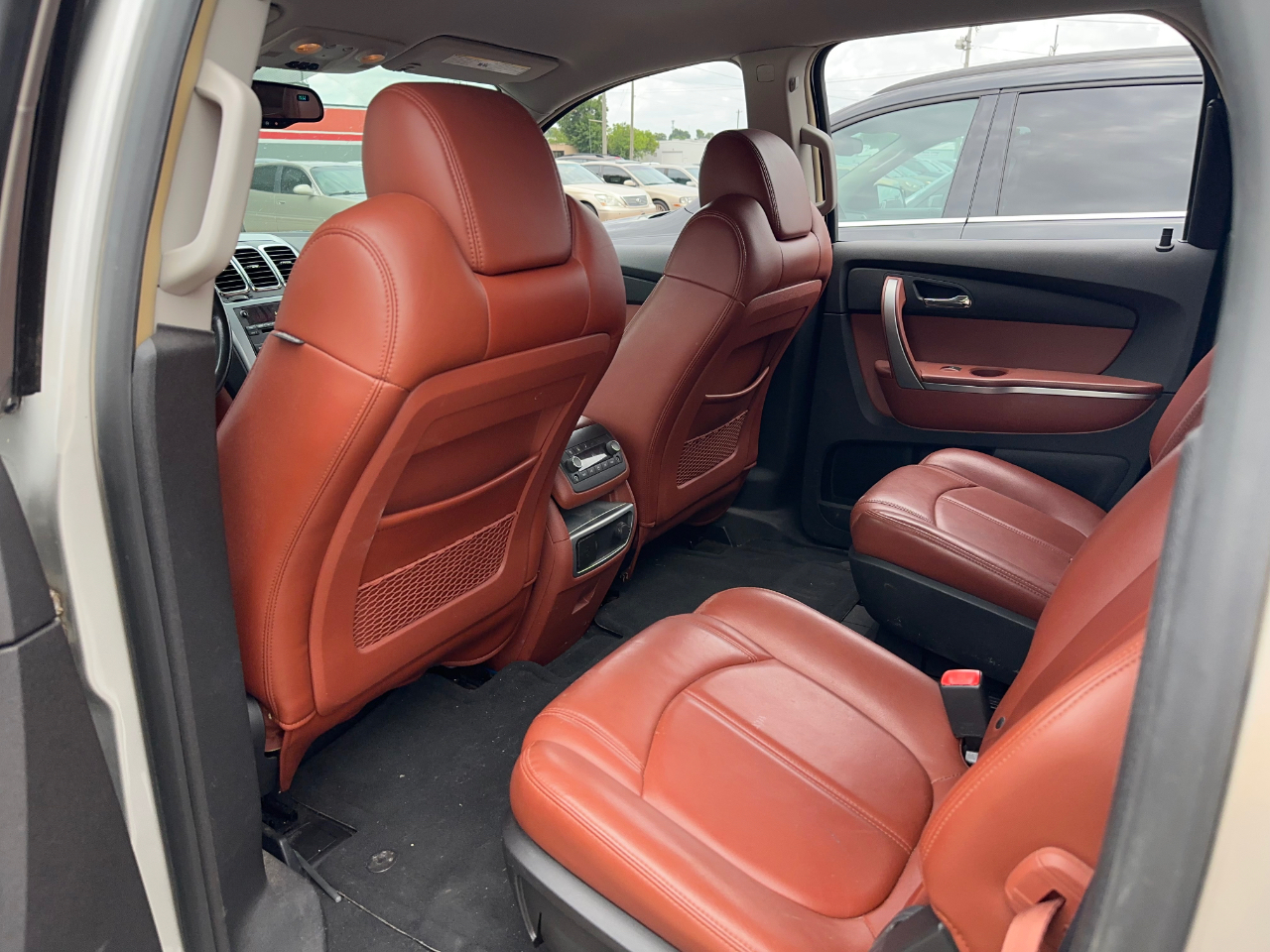 GMC Acadia SLT-2 FWD 2007