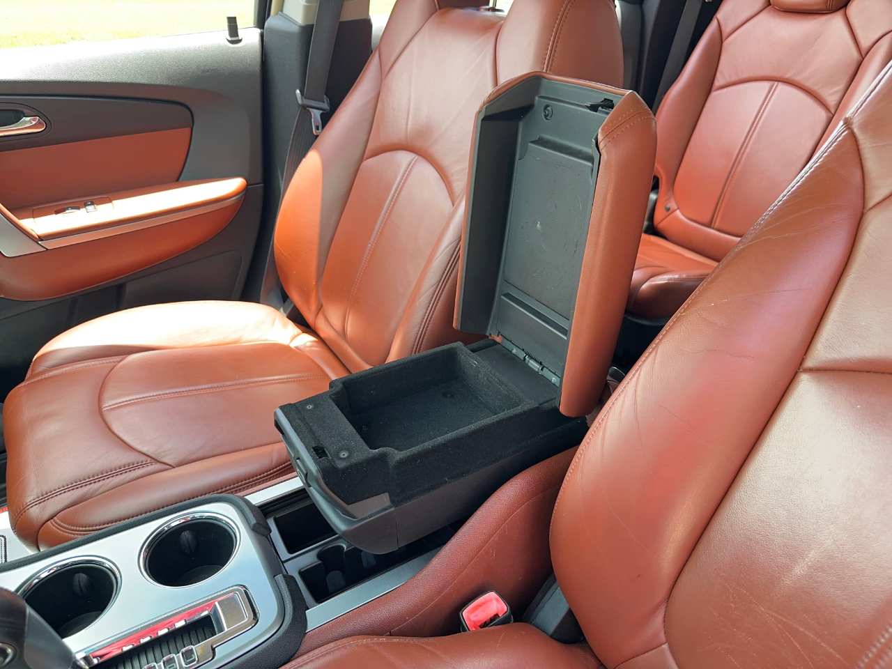GMC Acadia SLT-2 FWD 2007
