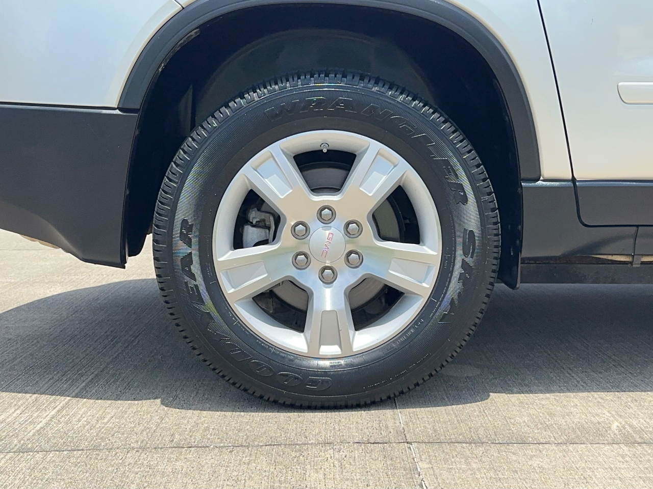 GMC Acadia SLT-2 FWD 2007