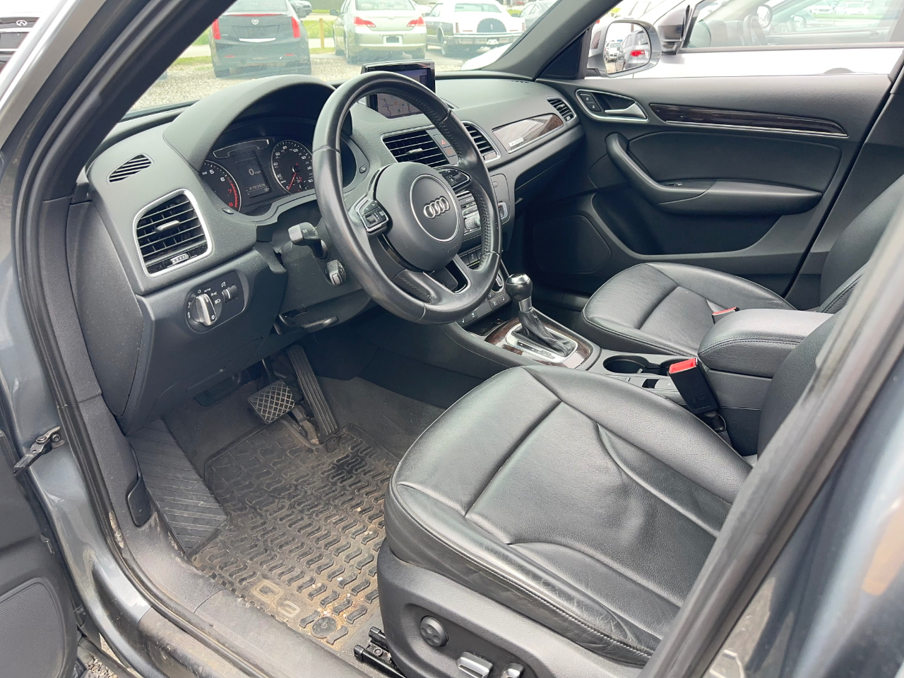 Audi Q3 2.0T quattro Premium Plus 2016