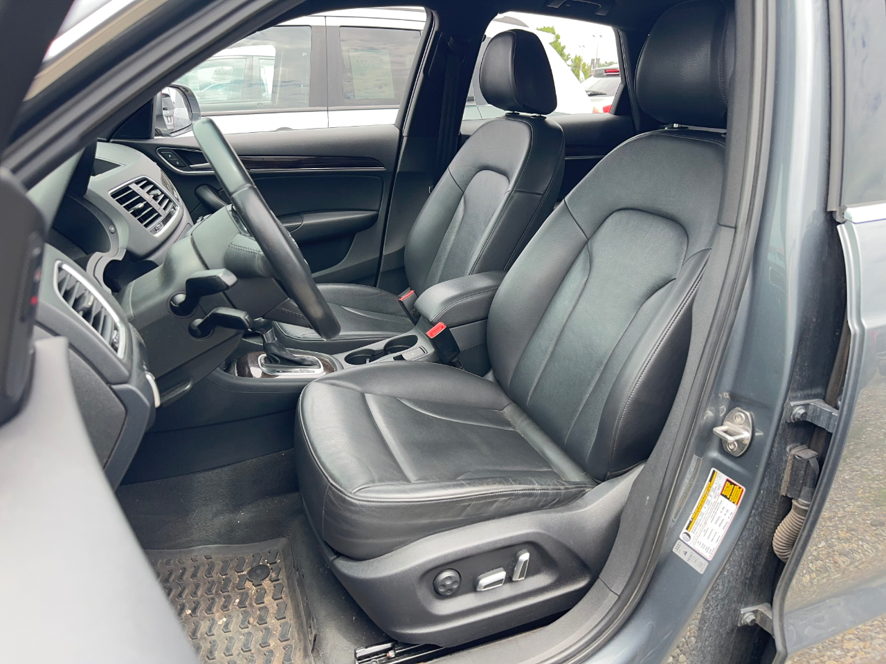 Audi Q3 2.0T quattro Premium Plus 2016
