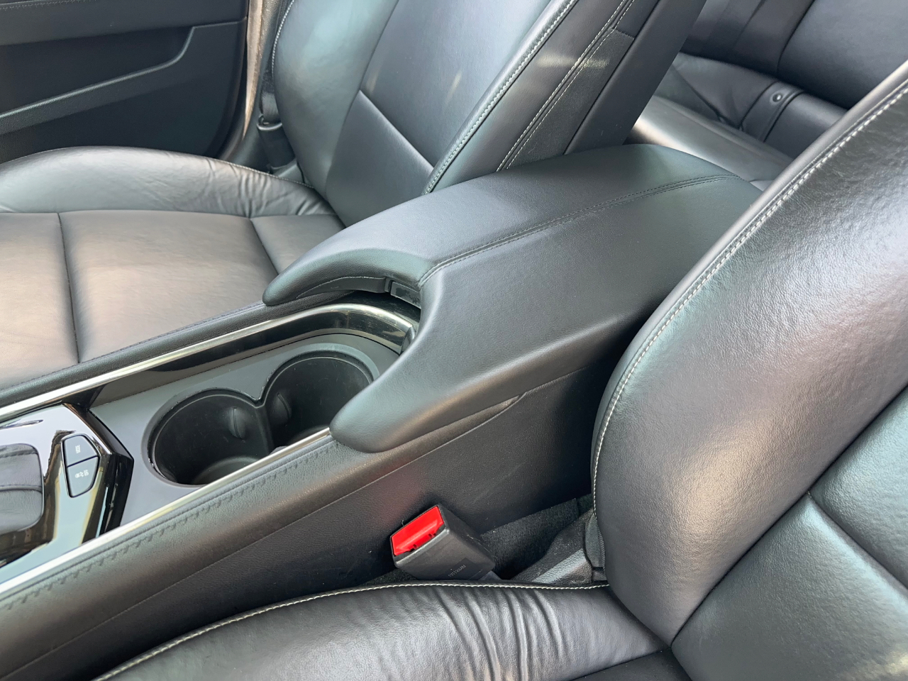 Cadillac ATS 2.5L Base RWD 2013