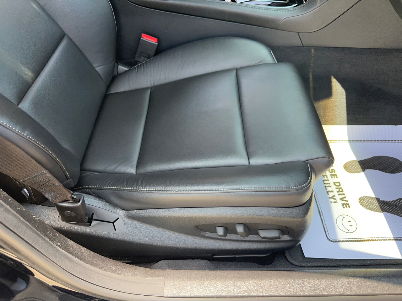 Cadillac ATS 2.5L Base RWD 2013
