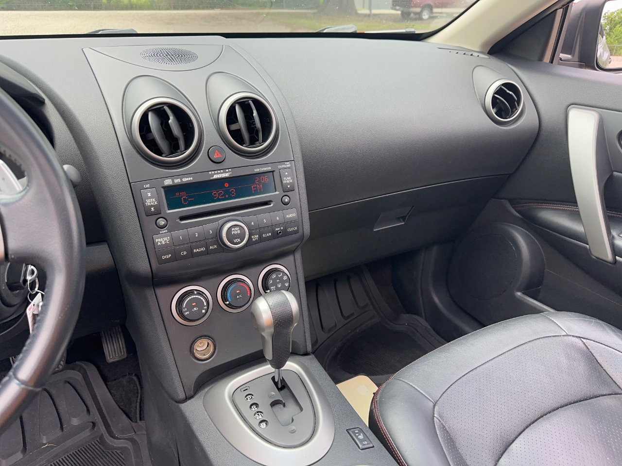 Nissan Rogue SL AWD 2009