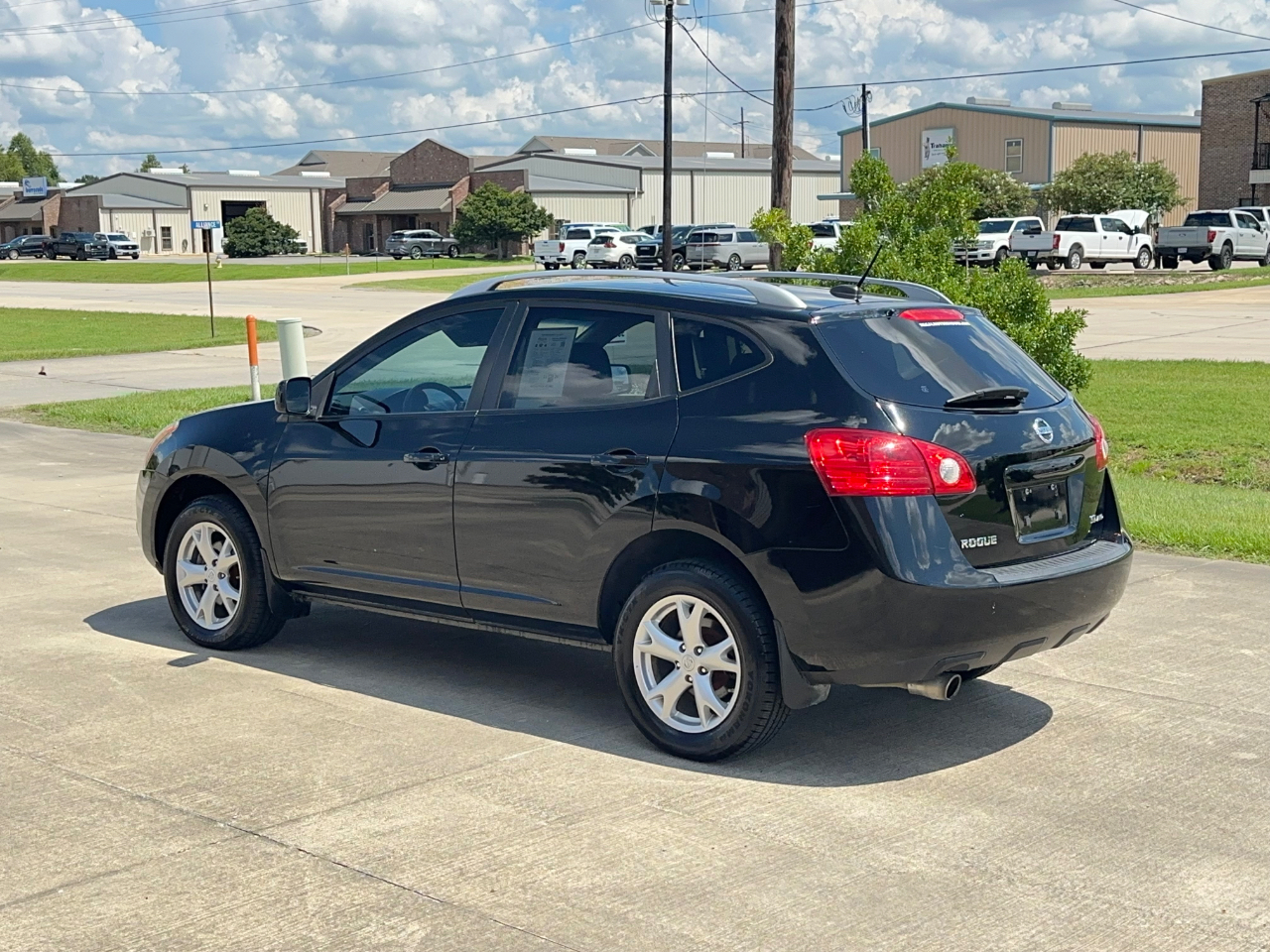 Nissan Rogue SL AWD 2009