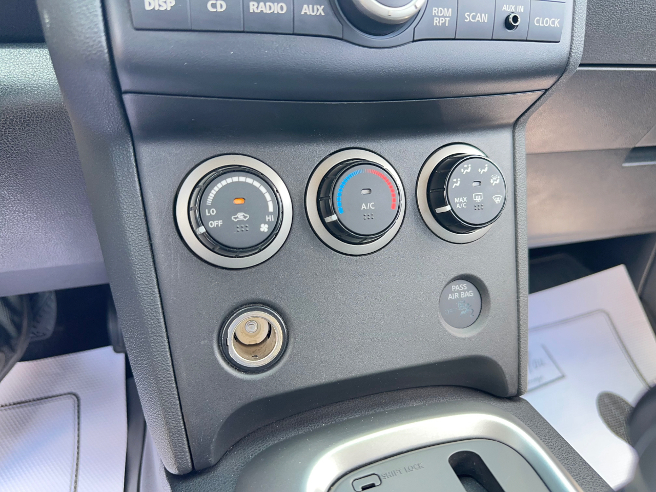 Nissan Rogue SL AWD 2009