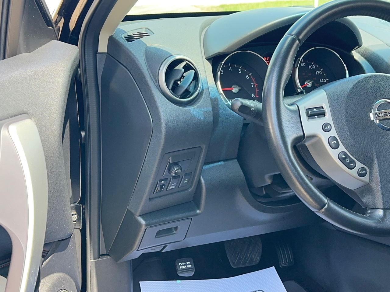 Nissan Rogue SL AWD 2009