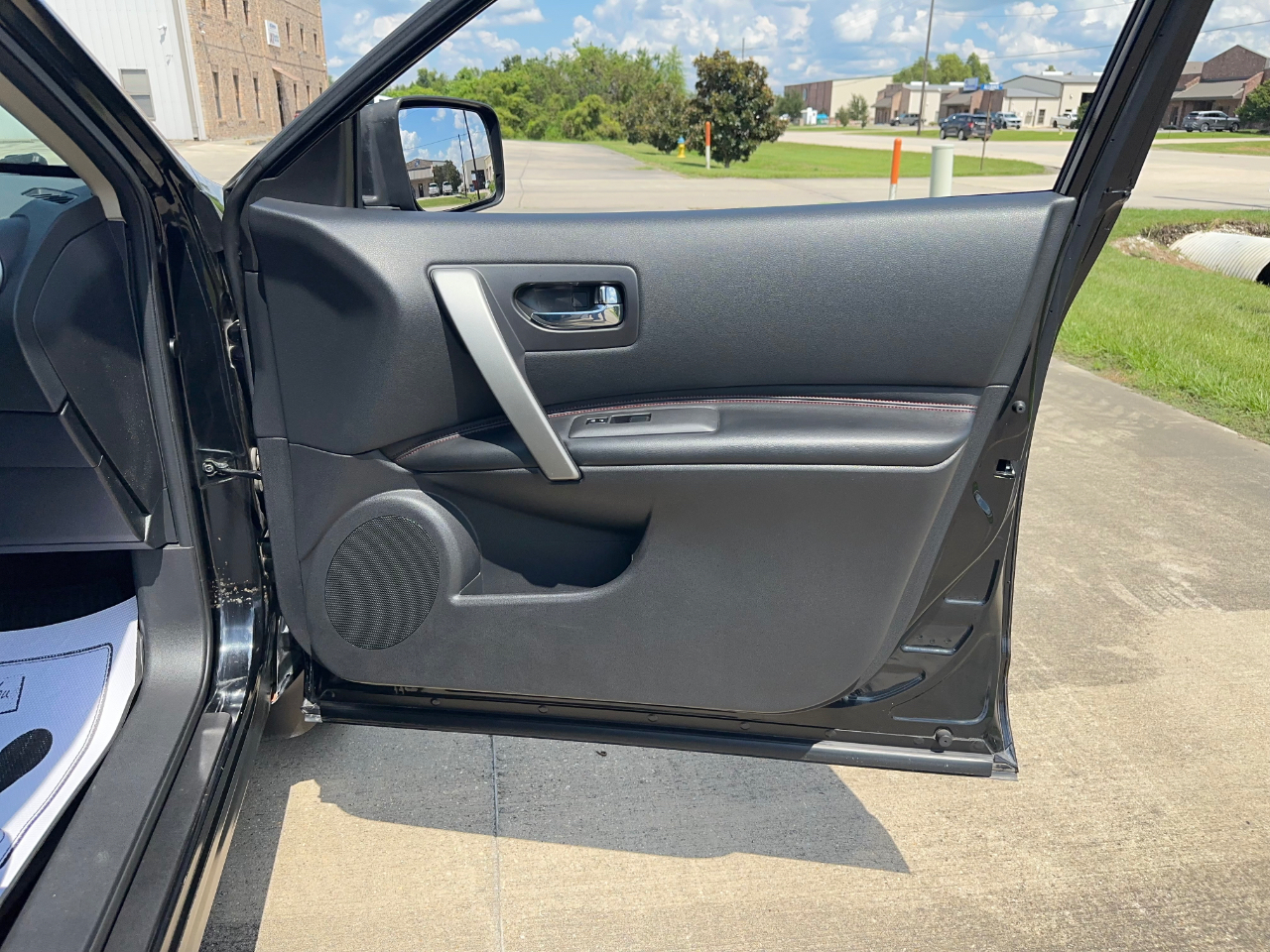 Nissan Rogue SL AWD 2009