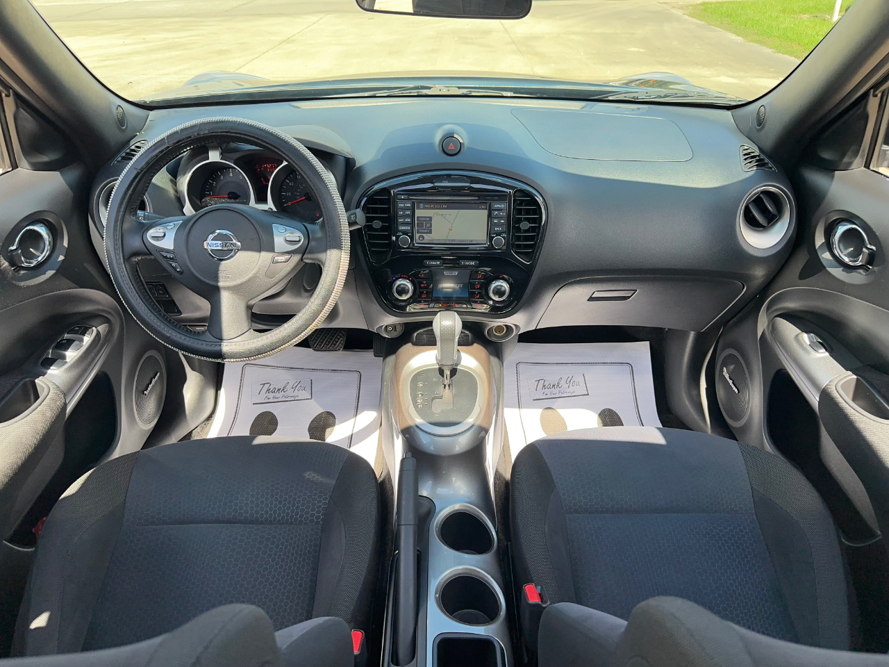 Nissan Juke SV FWD 2015