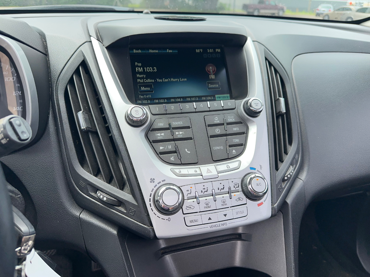 Chevrolet Equinox 1LT 2WD 2012