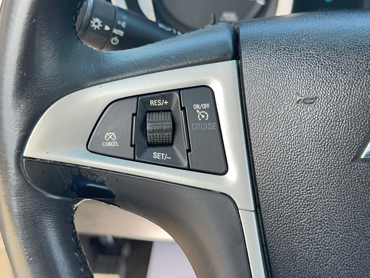 Chevrolet Equinox 1LT 2WD 2012