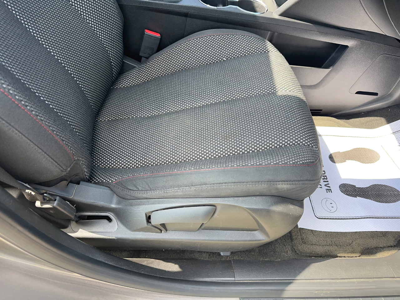 Chevrolet Equinox 1LT 2WD 2012