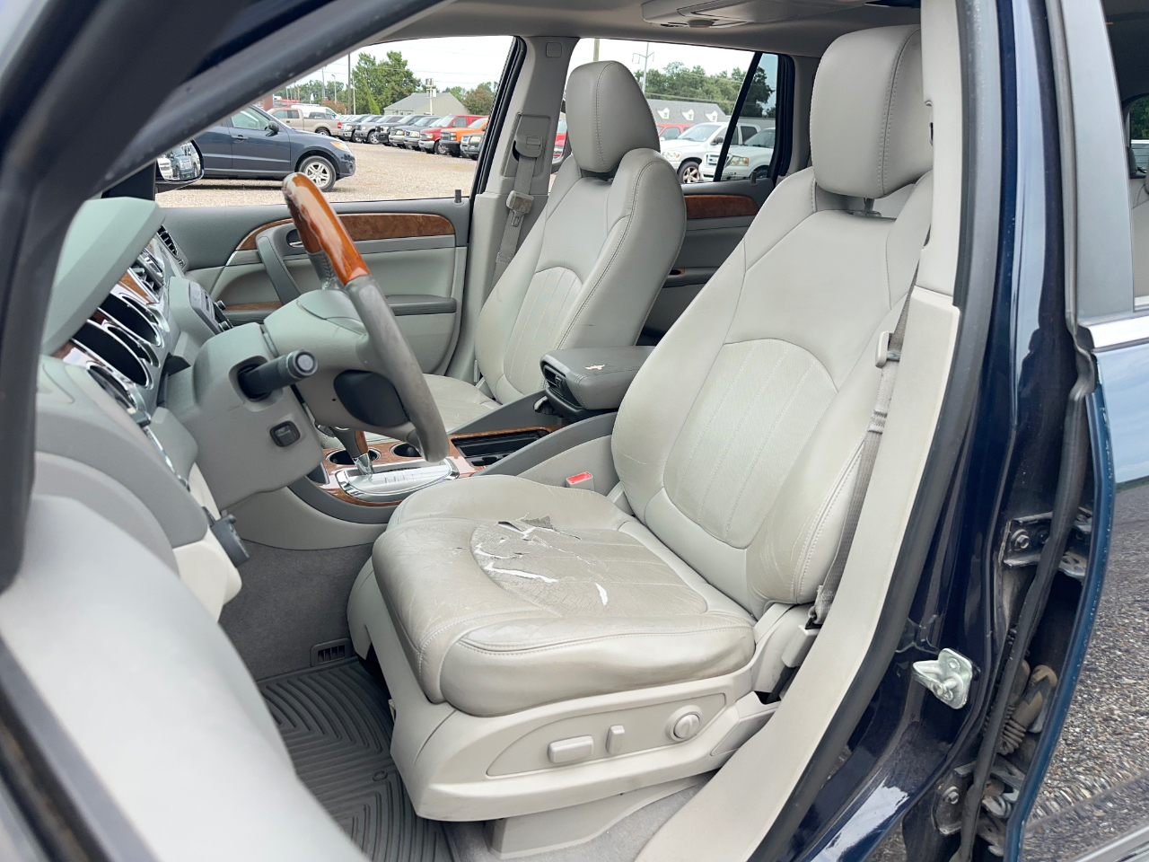 Buick Enclave CXL-2 AWD 2011