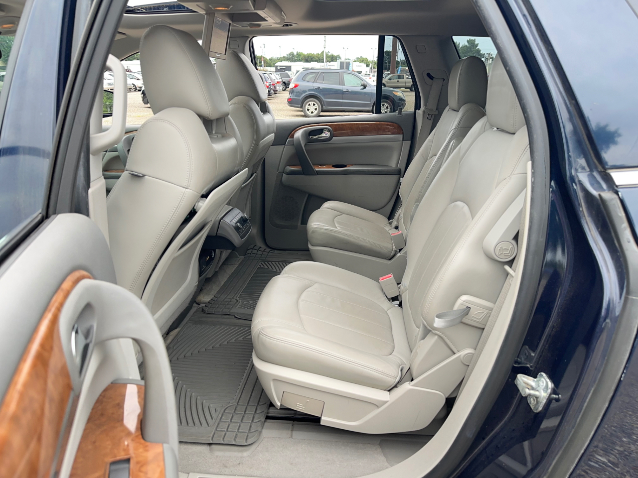 Buick Enclave CXL-2 AWD 2011