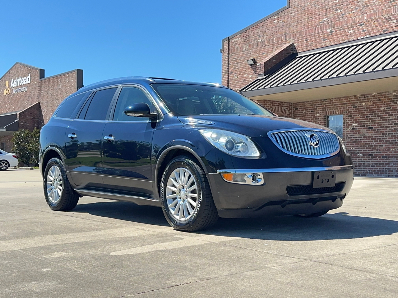 Buick Enclave CXL-2 AWD 2011