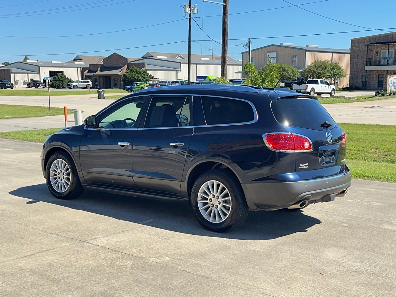 Buick Enclave CXL-2 AWD 2011