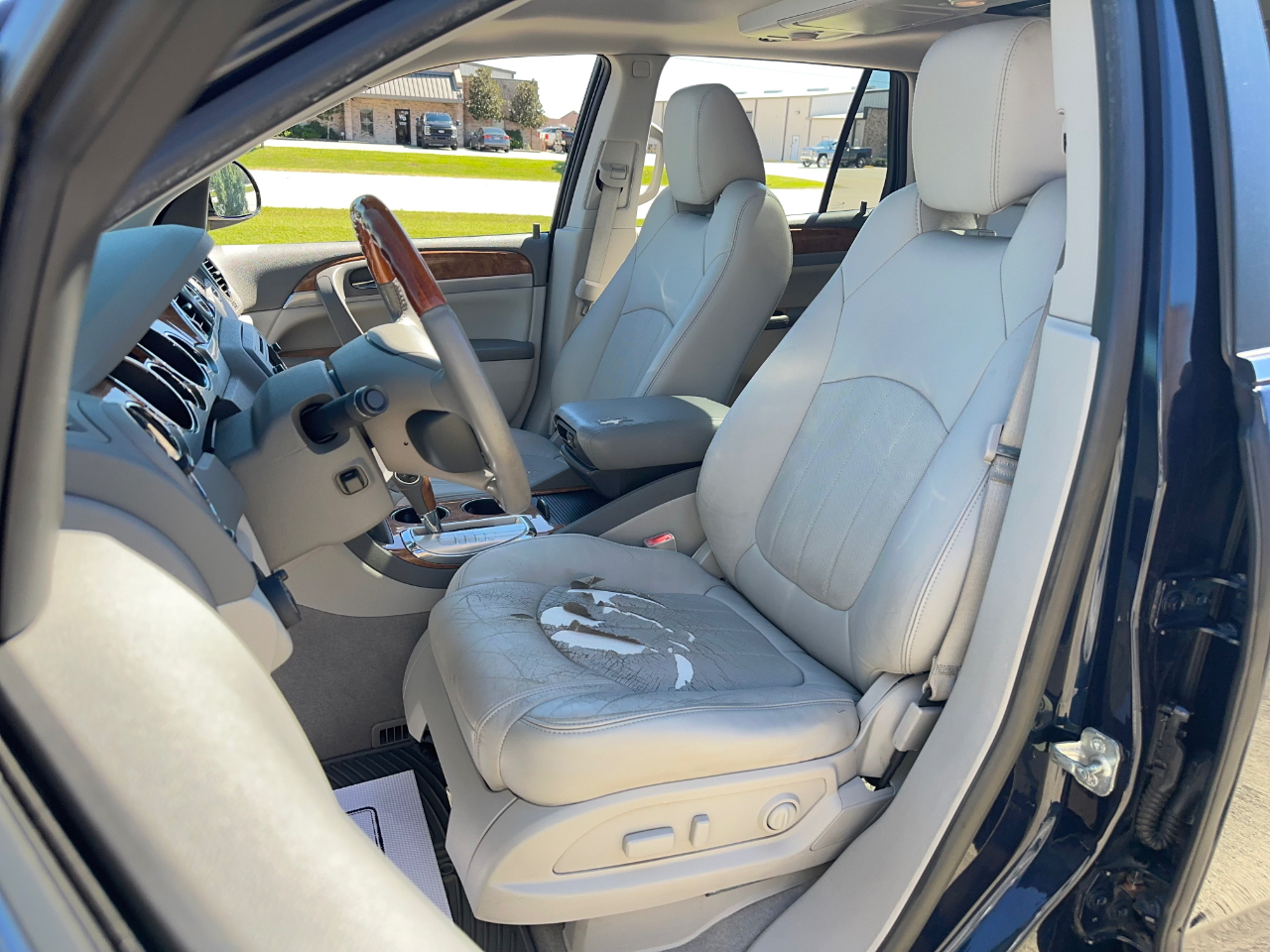 Buick Enclave CXL-2 AWD 2011