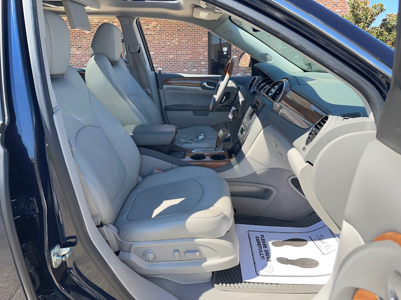 Buick Enclave CXL-2 AWD 2011