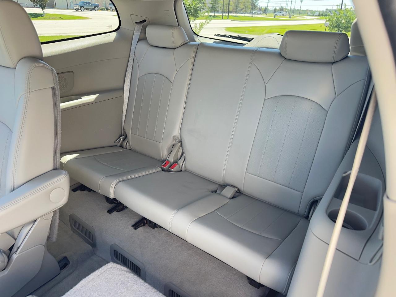 Buick Enclave CXL-2 AWD 2011