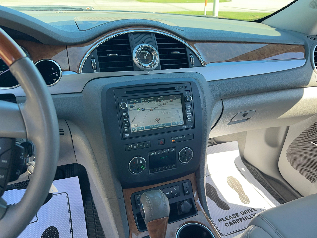 Buick Enclave CXL-2 AWD 2011
