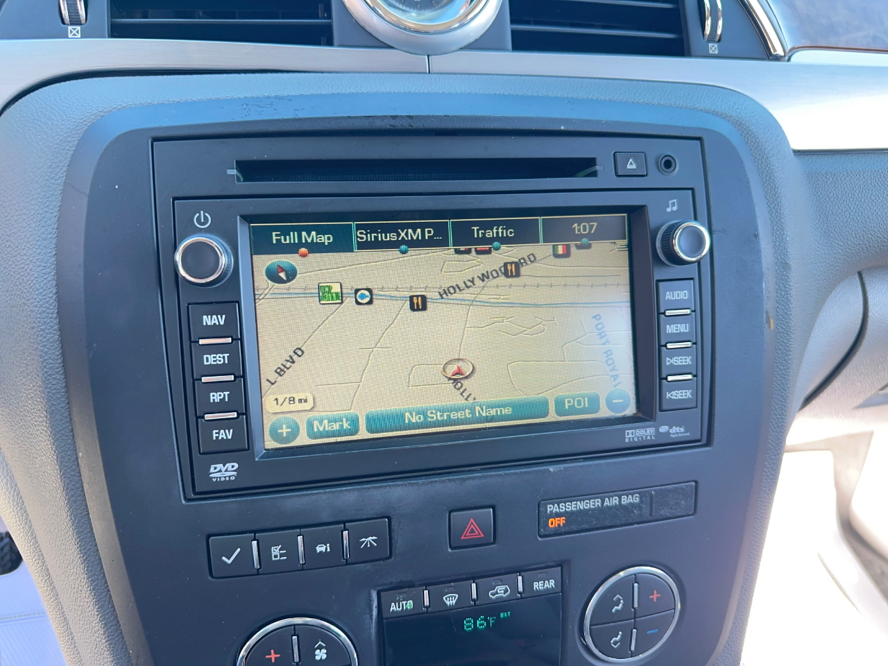 Buick Enclave CXL-2 AWD 2011