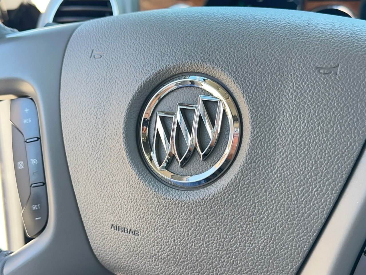 Buick Enclave CXL-2 AWD 2011
