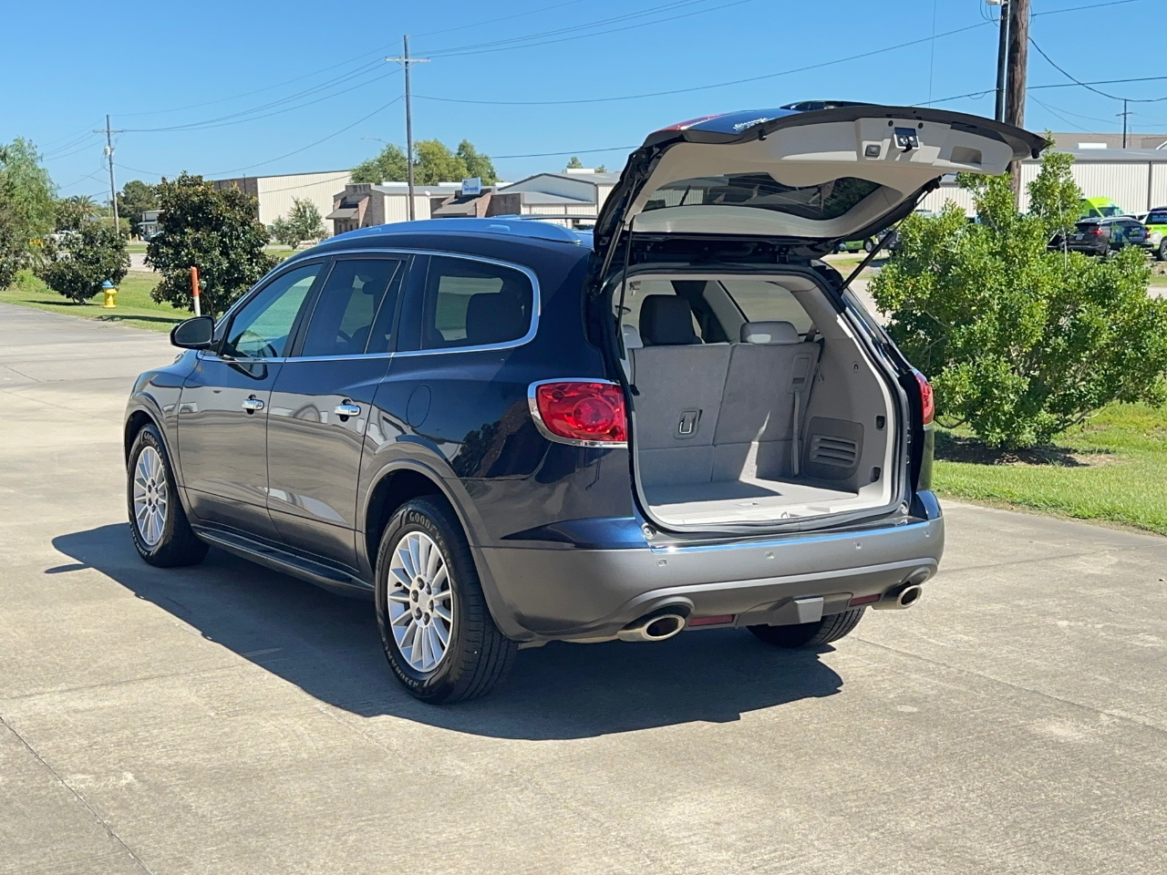 Buick Enclave CXL-2 AWD 2011