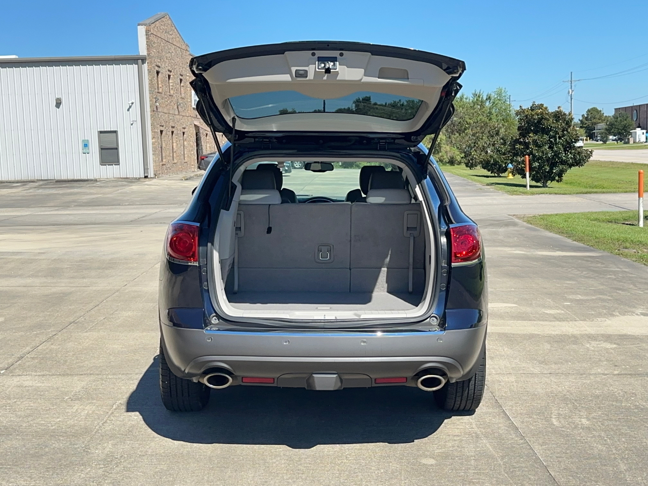Buick Enclave CXL-2 AWD 2011