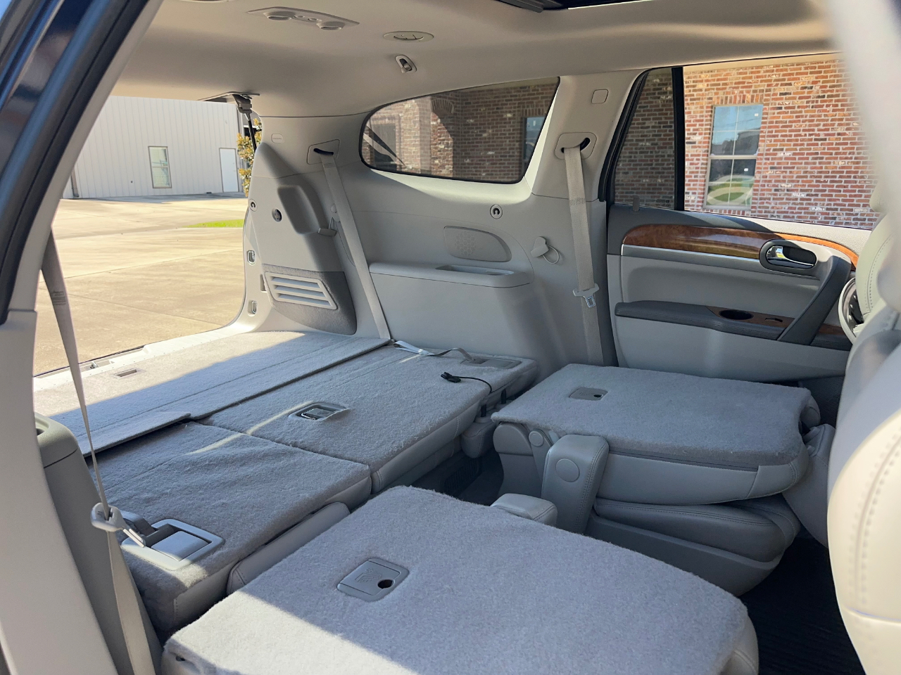 Buick Enclave CXL-2 AWD 2011