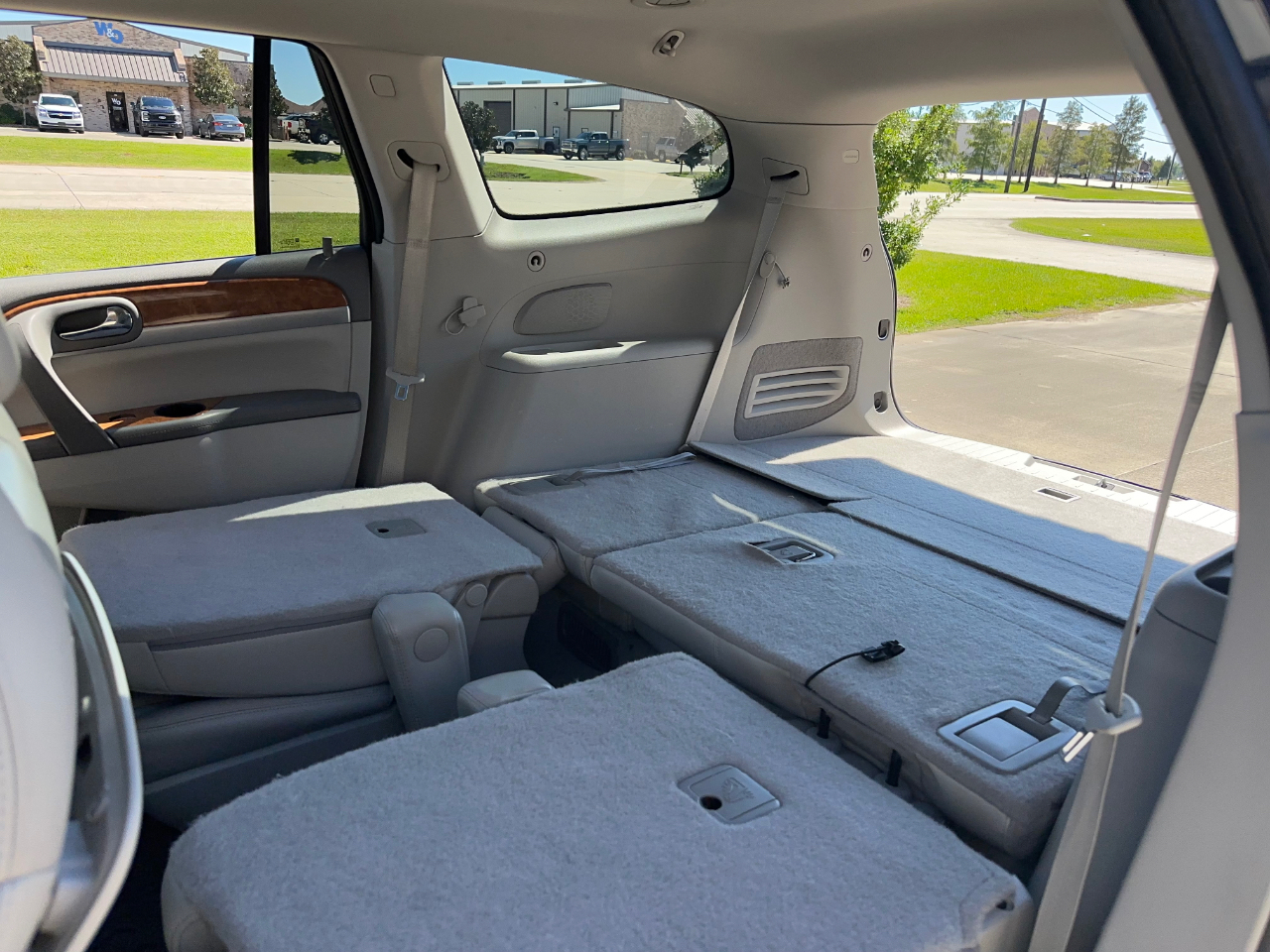 Buick Enclave CXL-2 AWD 2011