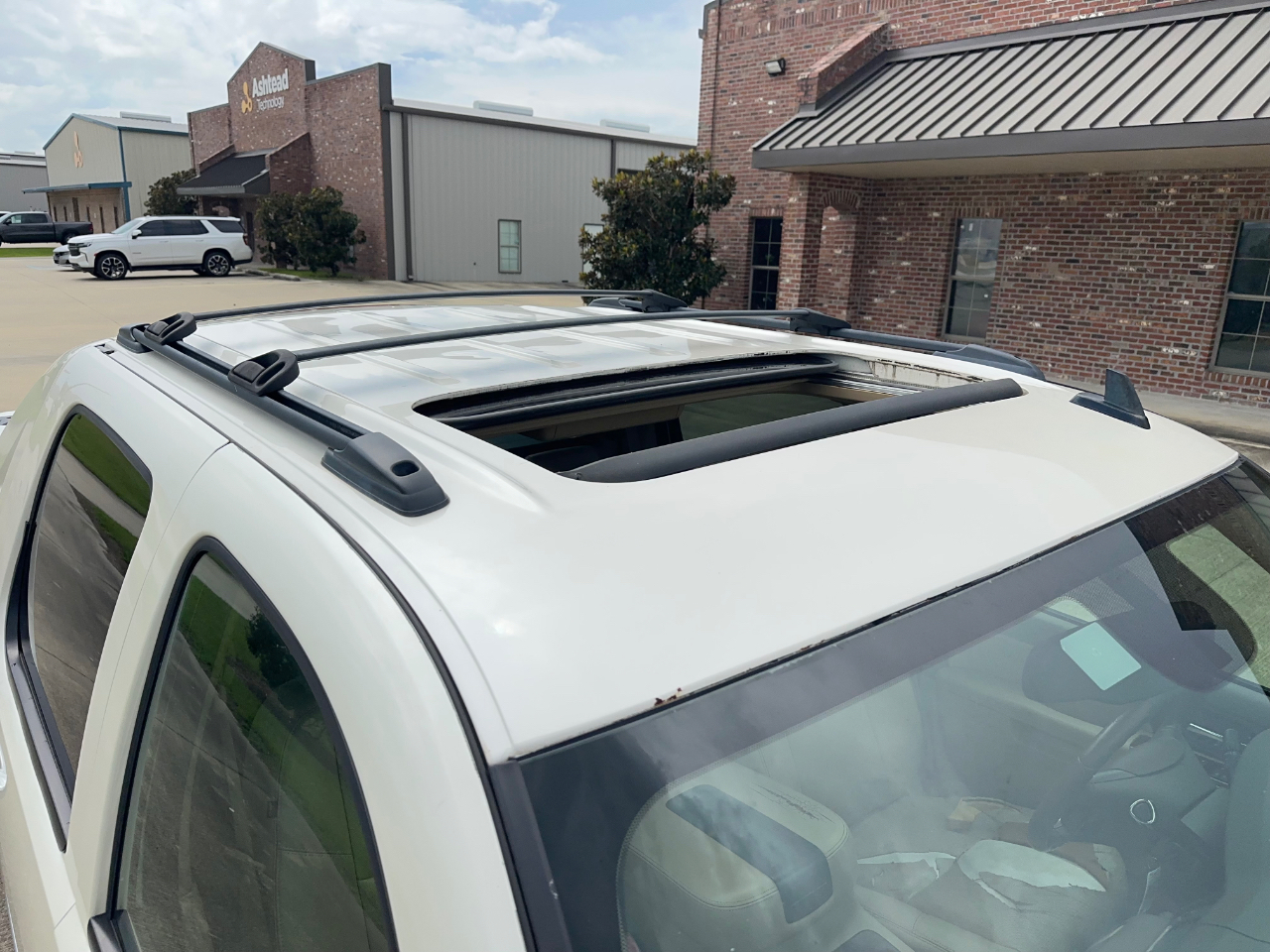 Chevrolet Avalanche LTZ 2WD 2011