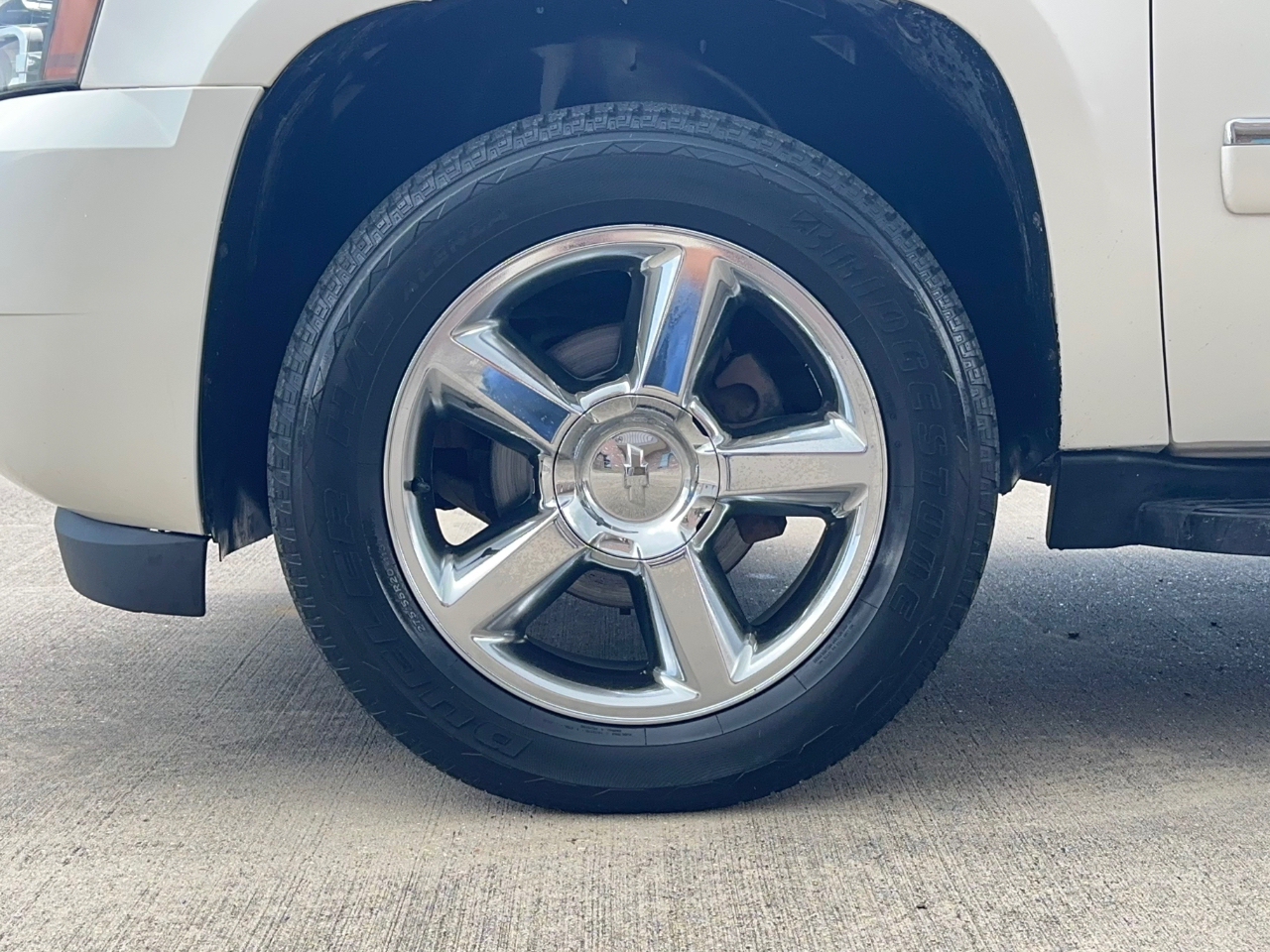 Chevrolet Avalanche LTZ 2WD 2011