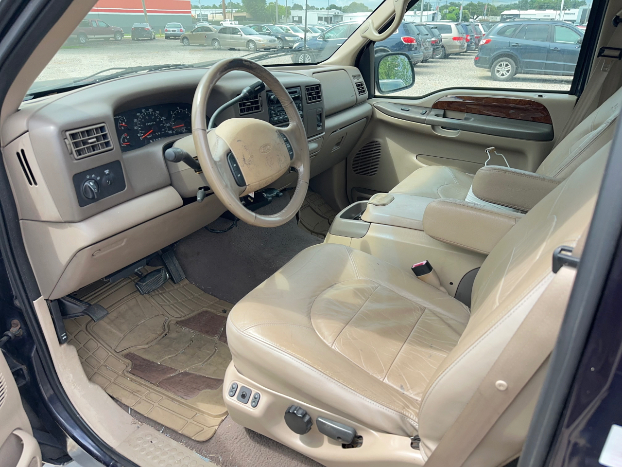 Ford F-250 SD Lariat Crew Cab Short Bed 2WD 2000