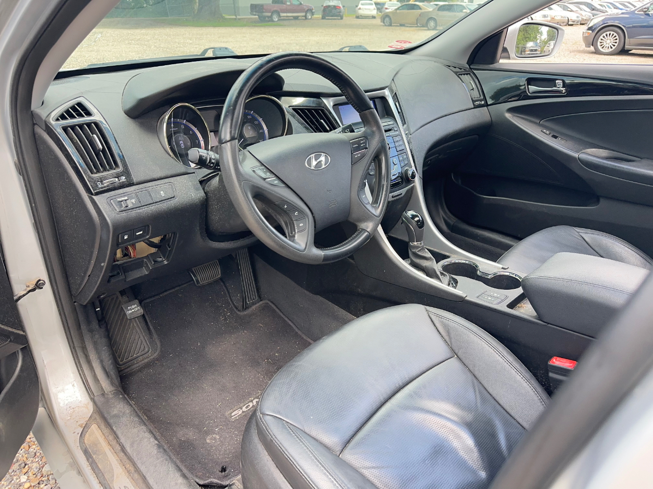 Hyundai Sonata Limited 2011