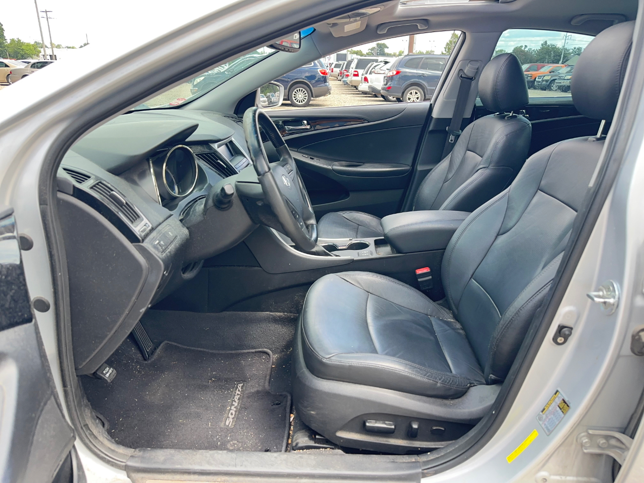 Hyundai Sonata Limited 2011
