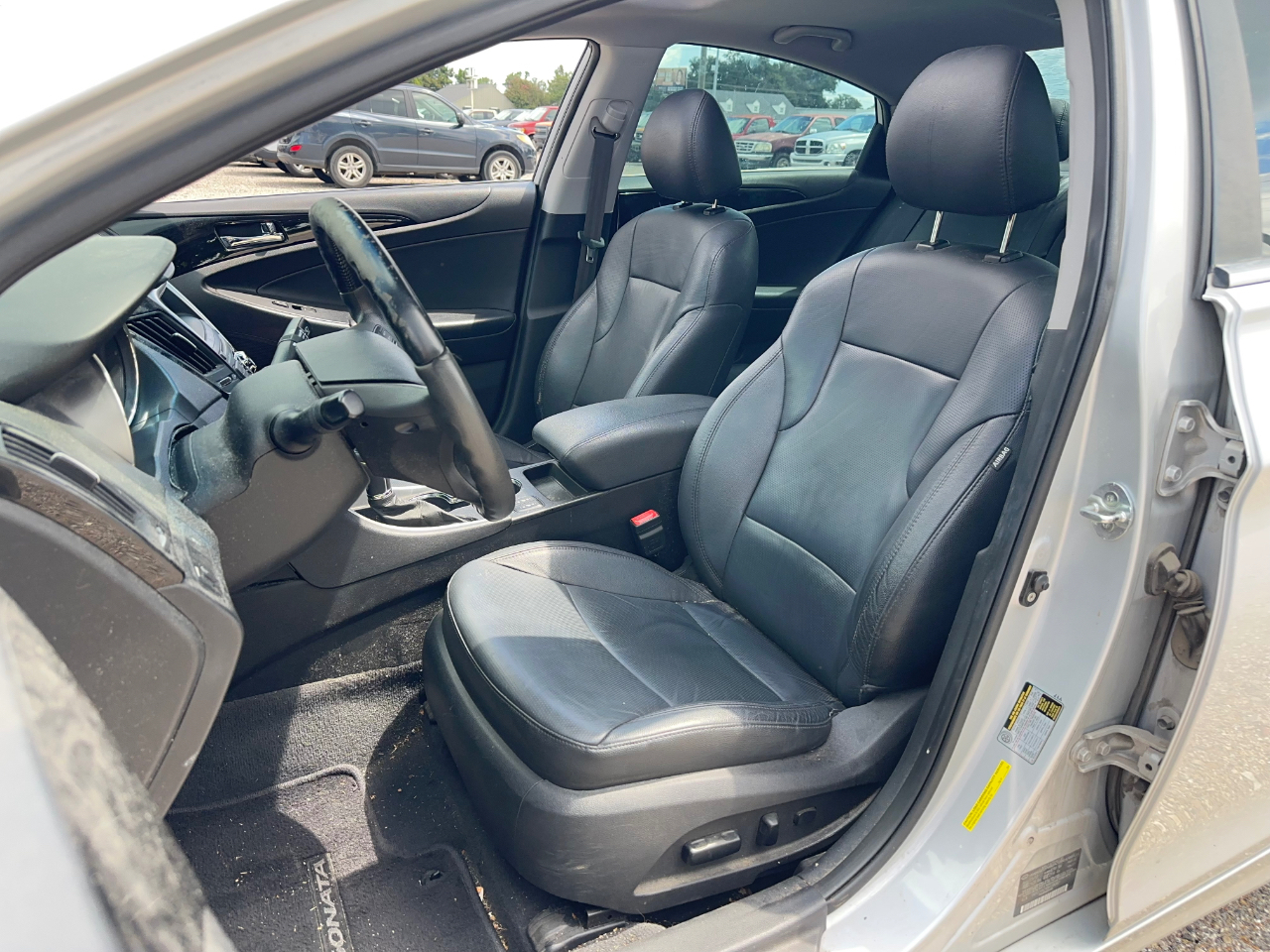 Hyundai Sonata Limited 2011