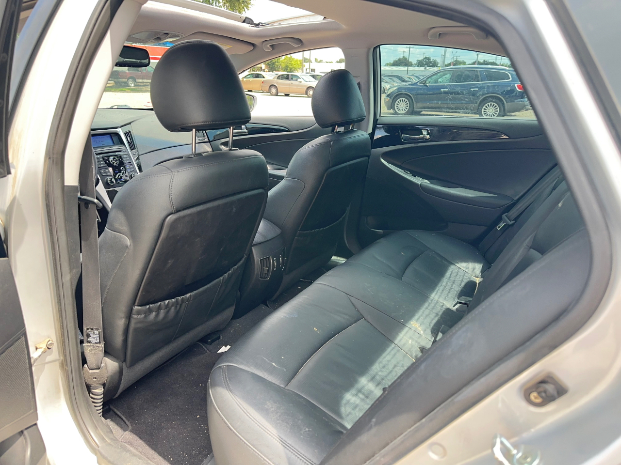 Hyundai Sonata Limited 2011