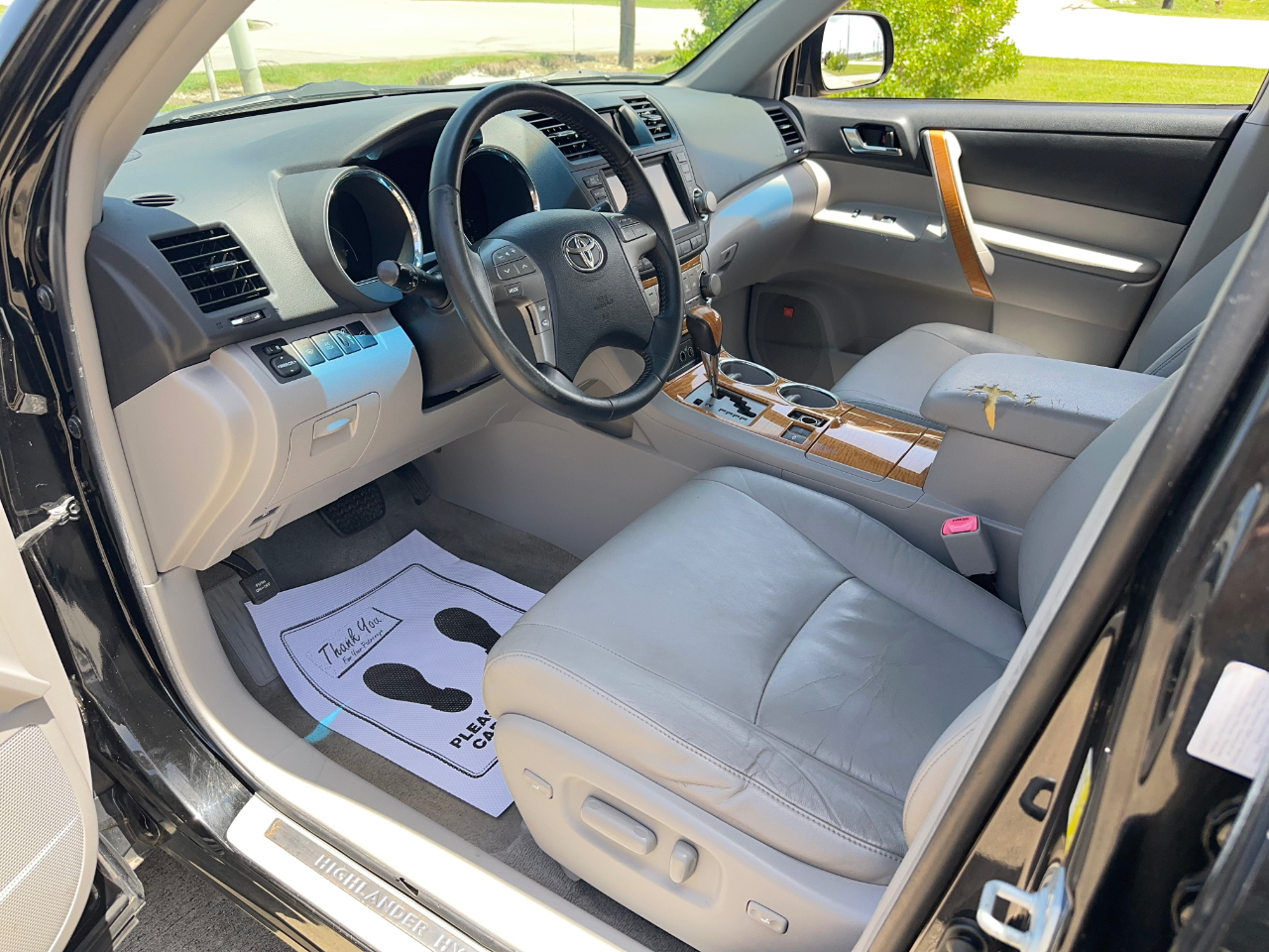 Toyota Highlander Hybrid Limited 4WD 2010