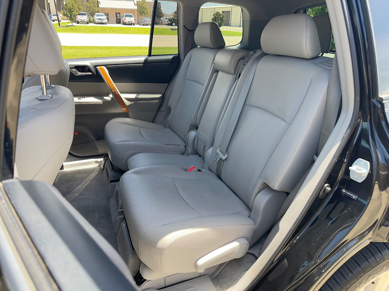 Toyota Highlander Hybrid Limited 4WD 2010
